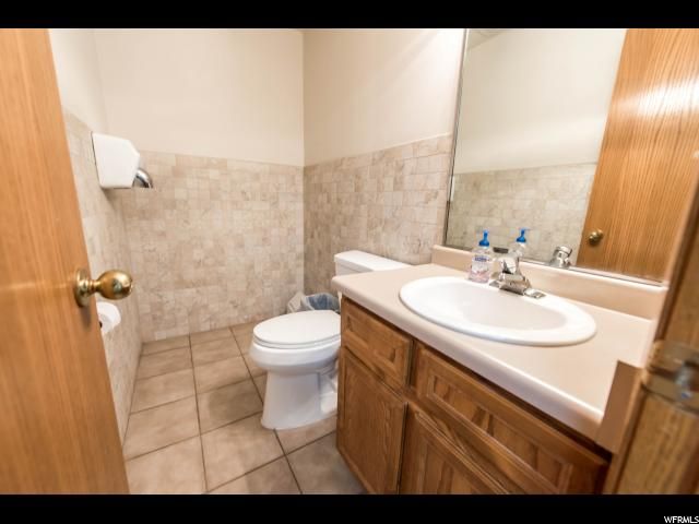 3200 S 700 E, Salt Lake City, UT 84106